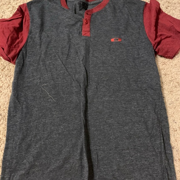 TWO Oakley shirts size L - Picture 2 of 2